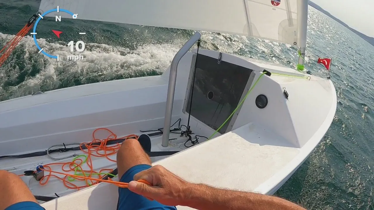 U530 — Sailing