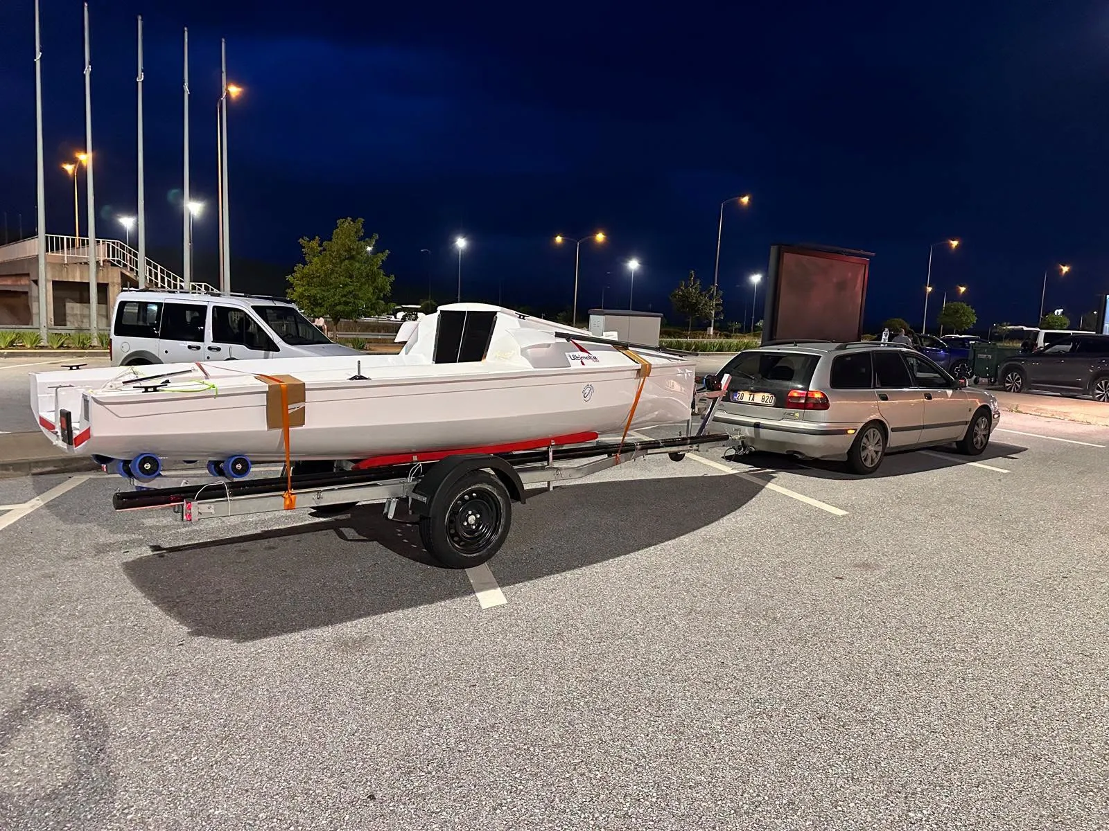 U530 — Sailing
