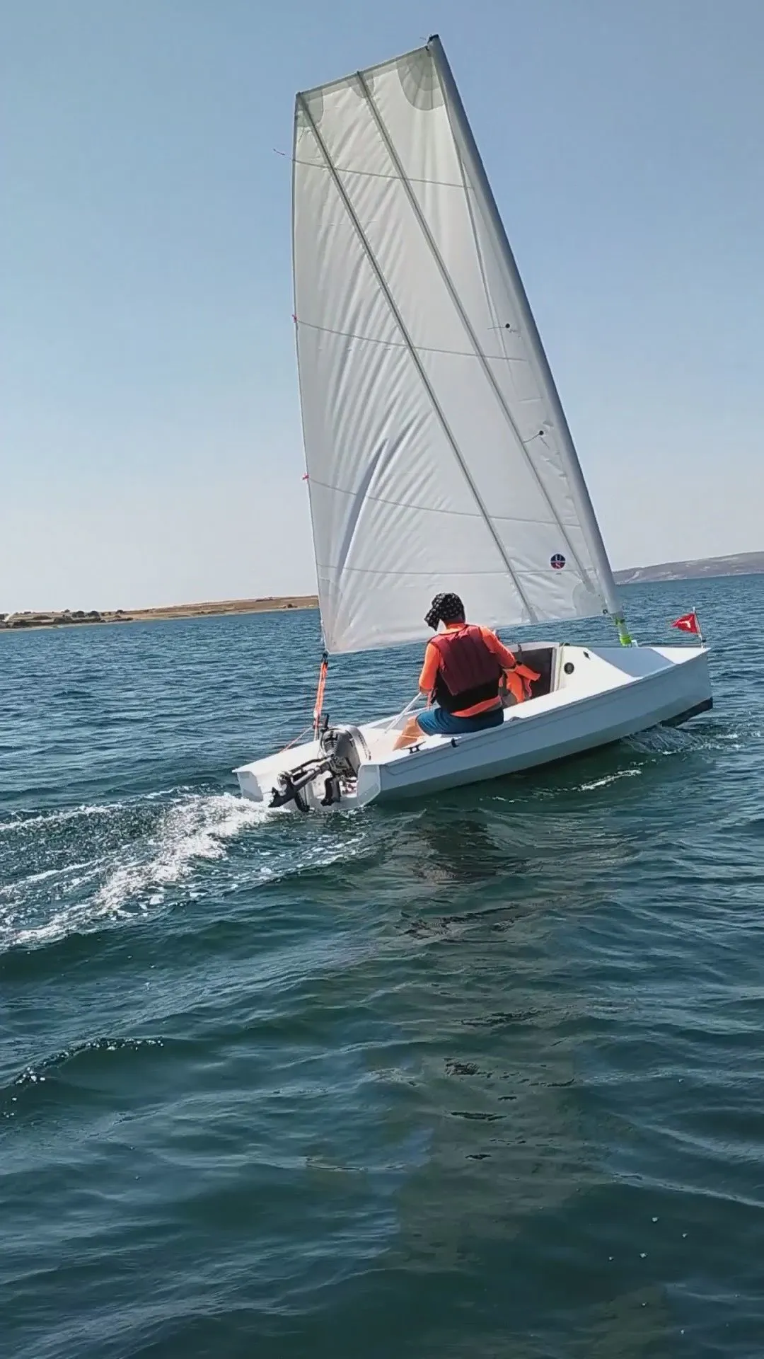 U530 — Sailing