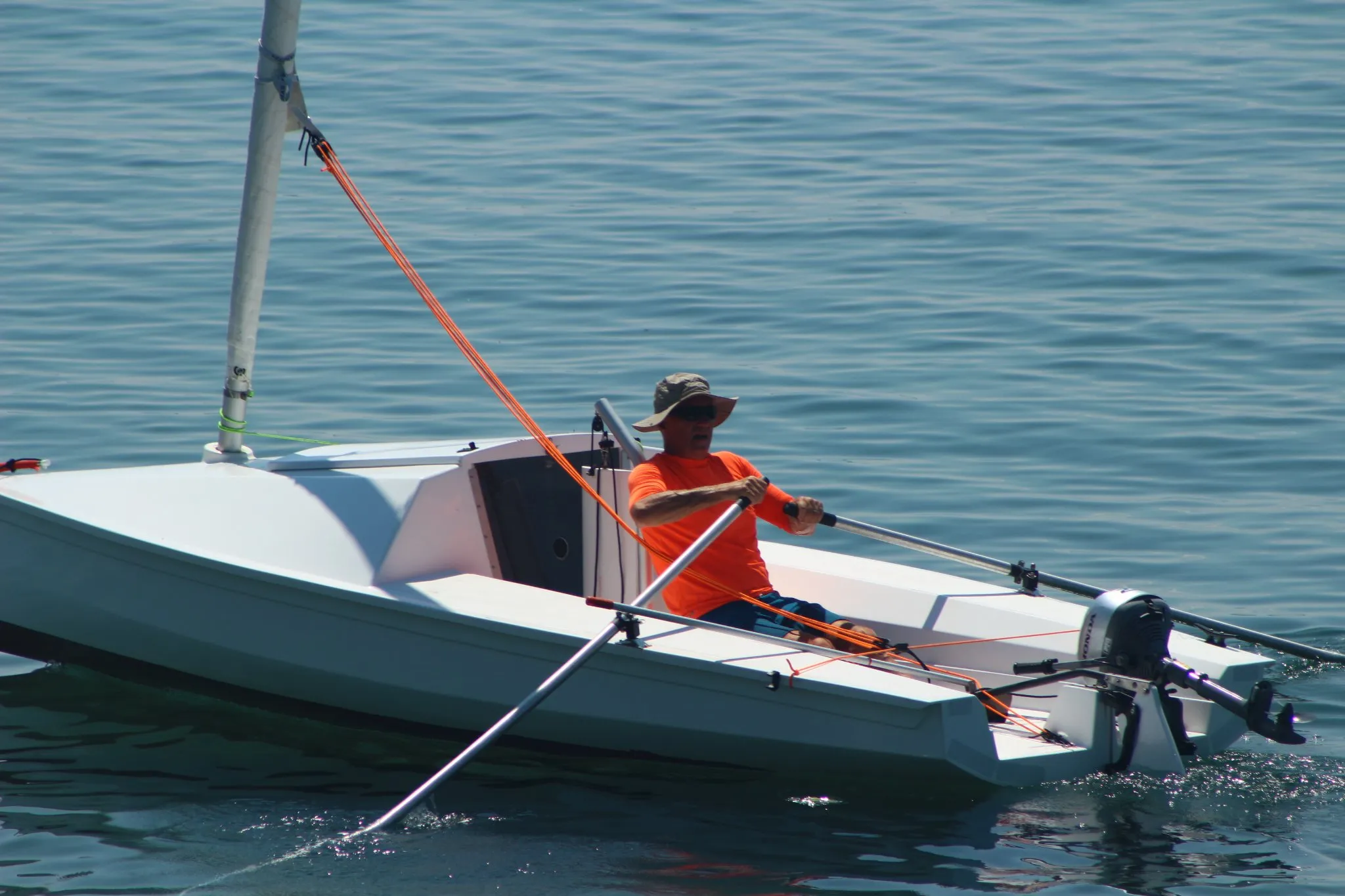 Rowing the U530 with its sliding-seat oars, the outboard tilted up